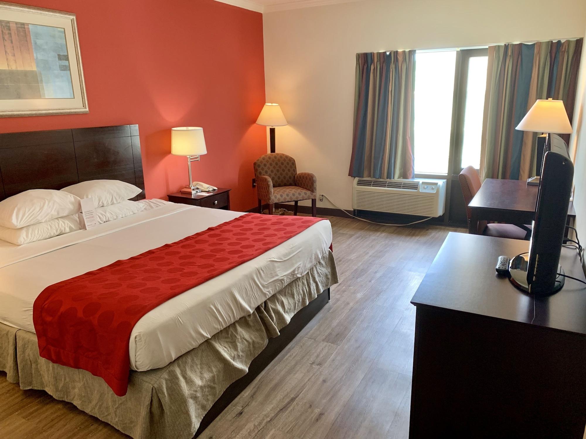 Hotel Ramada By Wyndham Newark/Wilmington Extérieur photo